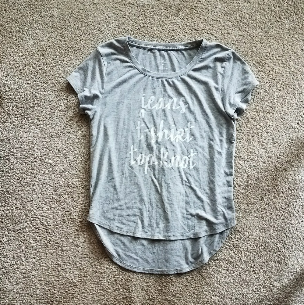 Hi-low graphic tee